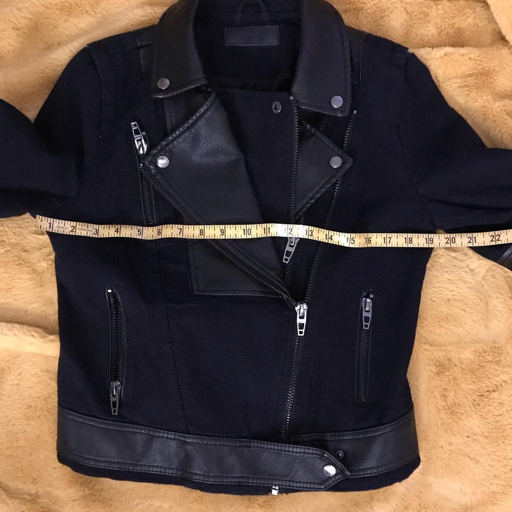 3XHOST PICK🎉Blank NYC Twill & Faux Leather Moto Style Jacket chunky zippers Sm - Picture 2 of 15